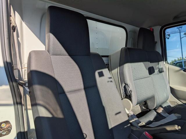 アトラストラック キッチンカー フードトラック トリミングカー 軽油車 内装新品 中型キッチンカー 中型移動販売車 シンク 給排水タンク 作業台 外部電源コンセント バックモニター 新塗装 AT PS AC PW(13枚目)