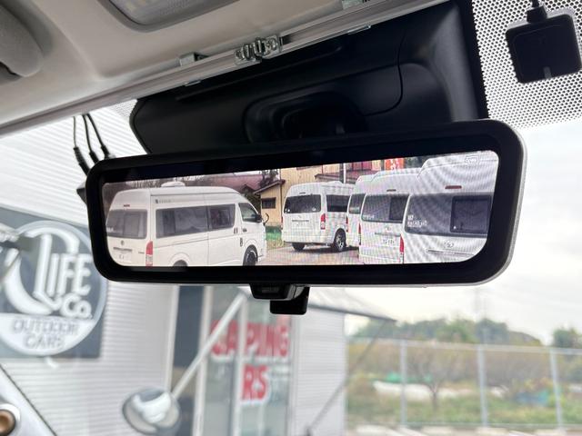 ハイエースバン 　ＡＴＶ群馬　ＲＳプレミアム　家庭用エアコン　ＦＦヒーター　２０００Ｗインバーター　トリプルサブ　ソーラーパネル　レカロシート　フリップダウンモニター　メインサブ切替　ローダウン　社外ショック（30枚目）