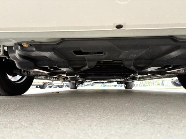 ハイエースバン 　ＡＴＶ群馬　ＲＳプレミアム　家庭用エアコン　ＦＦヒーター　２０００Ｗインバーター　トリプルサブ　ソーラーパネル　レカロシート　フリップダウンモニター　メインサブ切替　ローダウン　社外ショック（66枚目）