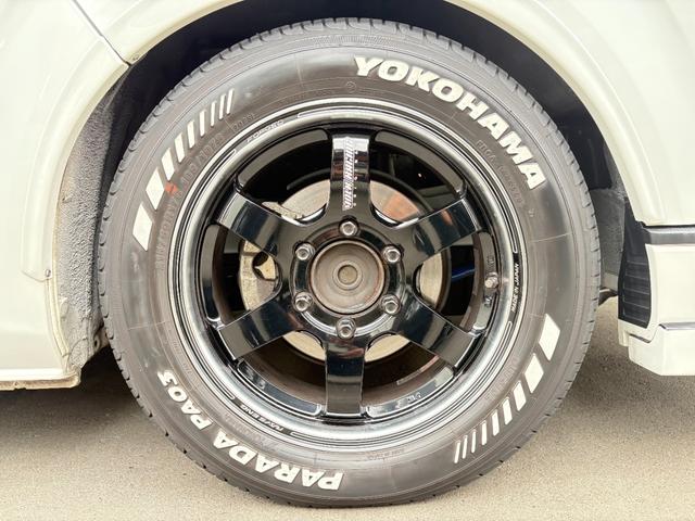 ハイエースバン 　ＡＴＶ群馬　ＲＳプレミアム　家庭用エアコン　ＦＦヒーター　２０００Ｗインバーター　トリプルサブ　ソーラーパネル　レカロシート　フリップダウンモニター　メインサブ切替　ローダウン　社外ショック（71枚目）