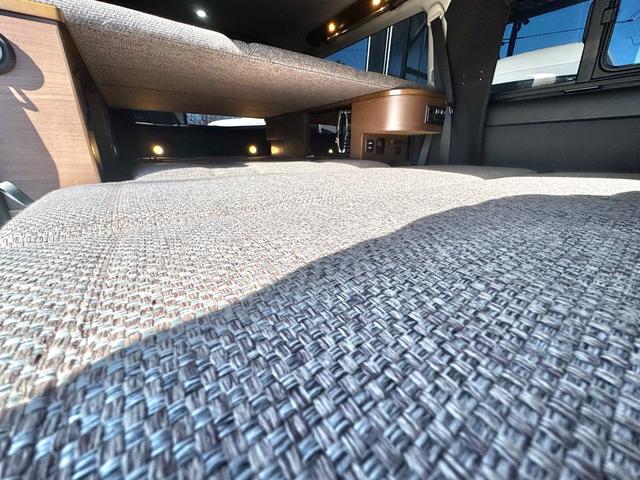 ハイエースバン スーパーGL ダークプライムII ケイワークス オーロラスタークルーズSL 4WD リチウム 1500Wインバーター コンバータ― FFヒーター 走行充電 外部充電 フリップダウンモニター バンコン 8ナンバー キャンピングカー(11枚目)