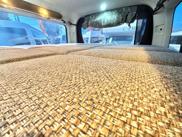 ハイエースバン スーパーGL ダークプライムII ケイワークス オーロラスタークルーズSL 4WD リチウム 1500Wインバーター コンバータ― FFヒーター 走行充電 外部充電 フリップダウンモニター バンコン 8ナンバー キャンピングカー(64枚目)