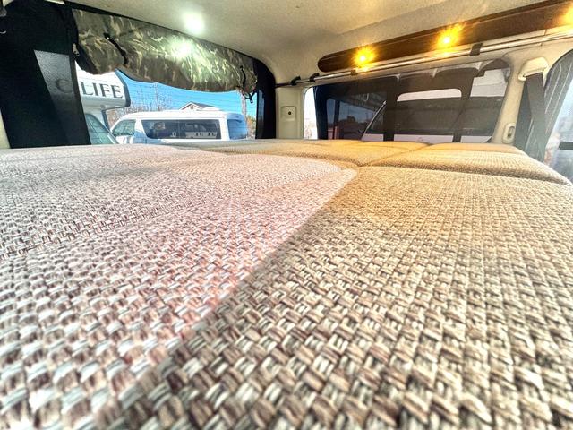 ハイエースバン スーパーGL ダークプライムII ケイワークス オーロラスタークルーズSL 4WD リチウム 1500Wインバーター コンバータ― FFヒーター 走行充電 外部充電 フリップダウンモニター バンコン 8ナンバー キャンピングカー(66枚目)