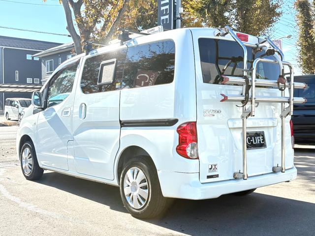 NV200バネットワゴン アネックス ファミリーワゴン FFヒーター 回転式シート サイクルキャリア ルーフラック 走行充電 バックカメラ ドラレコ 網戸 5ナンバー 車中泊 バンコン キャンピングカー(13枚目)