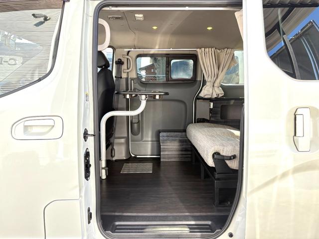 NV200バネットワゴン アネックス ファミリーワゴン FFヒーター 回転式シート サイクルキャリア ルーフラック 走行充電 バックカメラ ドラレコ 網戸 5ナンバー 車中泊 バンコン キャンピングカー(31枚目)