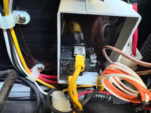 NV200バネットワゴン アネックス ファミリーワゴン FFヒーター 回転式シート サイクルキャリア ルーフラック 走行充電 バックカメラ ドラレコ 網戸 5ナンバー 車中泊 バンコン キャンピングカー(57枚目)