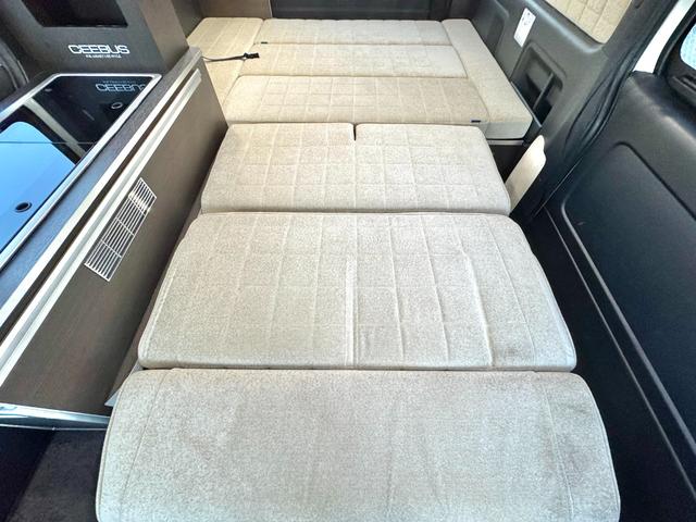 ハイエースバン アルフレックス シーバス 4WD リチュウムイオンバッテリー FFヒーター インバーター1000W 回転シート コンロ 社外ショックアブソーバー・スタビライザー・アルミホイール アップルカープレイ(8枚目)