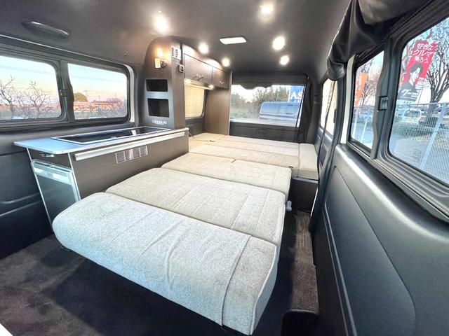 ハイエースバン アルフレックス シーバス 4WD リチュウムイオンバッテリー FFヒーター インバーター1000W 回転シート コンロ 社外ショックアブソーバー・スタビライザー・アルミホイール アップルカープレイ(77枚目)