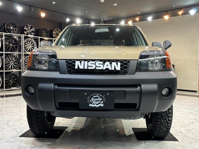 エクストレイル X オールペイント/ベージュ全塗装/新品ホイールタイヤセット/オリジナルリフトアップサス/クラシックNISSANグリル/ヴィンテージ調シートカバー/オリジナルウッド調パネル/アウトドアカスタム(7枚目)