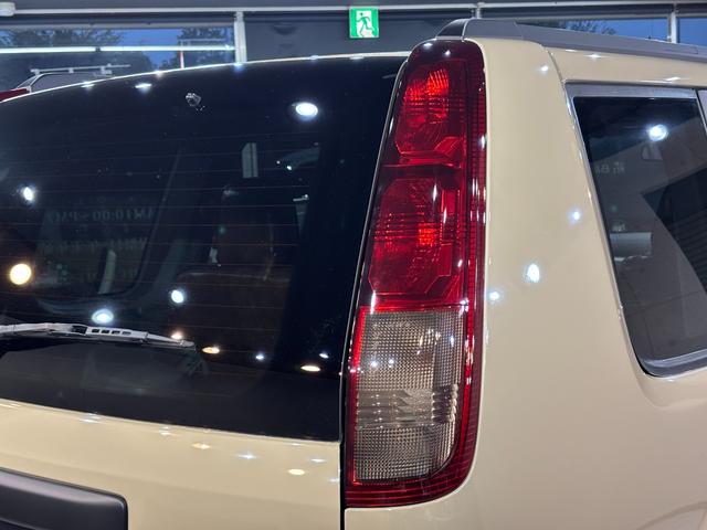 エクストレイル X オールペイント/ベージュ全塗装/新品ホイールタイヤセット/オリジナルリフトアップサス/クラシックNISSANグリル/ヴィンテージ調シートカバー/オリジナルウッド調パネル/アウトドアカスタム(21枚目)