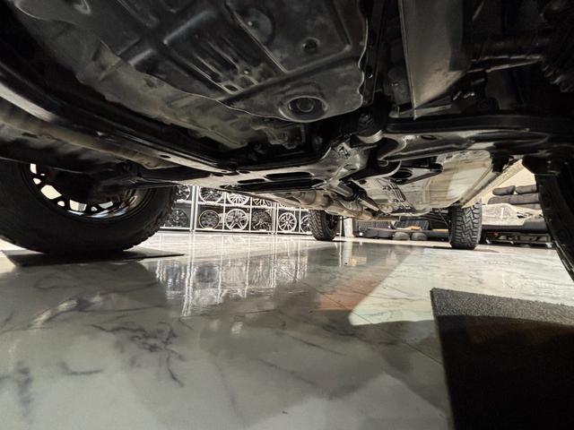 エクストレイル X オールペイント/ベージュ全塗装/新品ホイールタイヤセット/オリジナルリフトアップサス/クラシックNISSANグリル/ヴィンテージ調シートカバー/オリジナルウッド調パネル/アウトドアカスタム(50枚目)