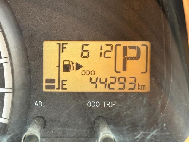 タウンエースバン GL リフトアップ/ホイールタイヤセット/ヴィンテージ調シートカバー/オリジナルウッドパネル/ベッドキット/車中泊仕様/アウトドアカスタム/全塗装(46枚目)