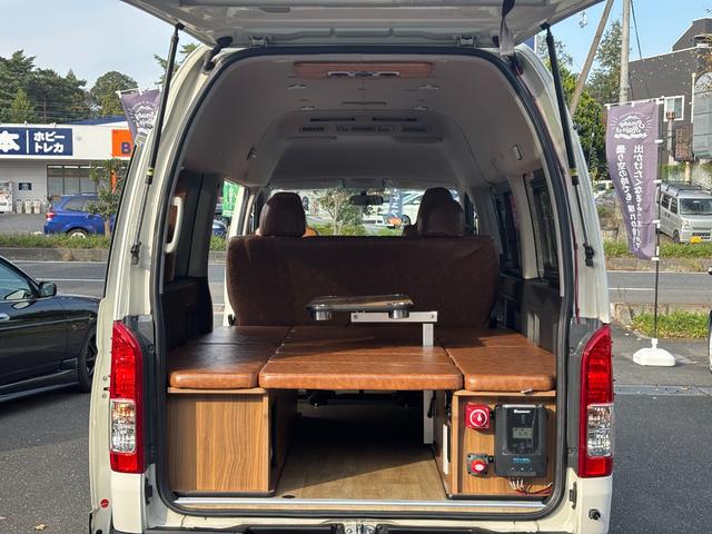 ハイエースバン 　８ナンバーキャンピング／新品ルーフエアコン／新品ソーラーパネル／新品ベッドキット／新品ヴィンテージ調シートカバー／６人乗り／アウトドアカスタム（29枚目）