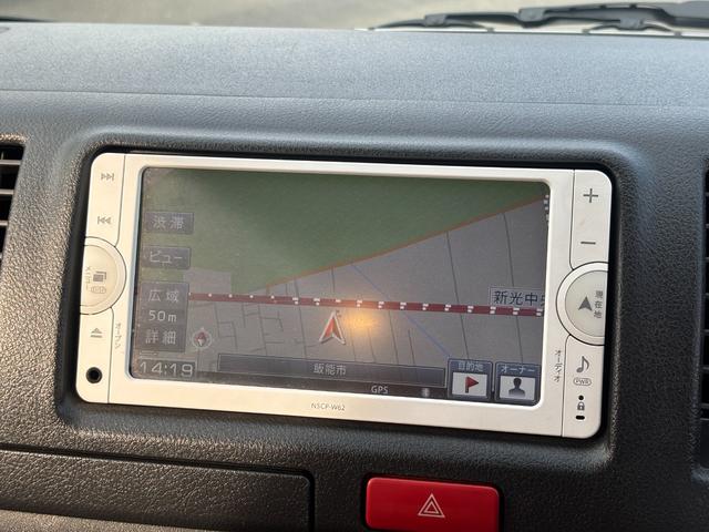 ハイエースバン 　８ナンバーキャンピング／新品ルーフエアコン／新品ソーラーパネル／新品ベッドキット／新品ヴィンテージ調シートカバー／６人乗り／アウトドアカスタム（40枚目）