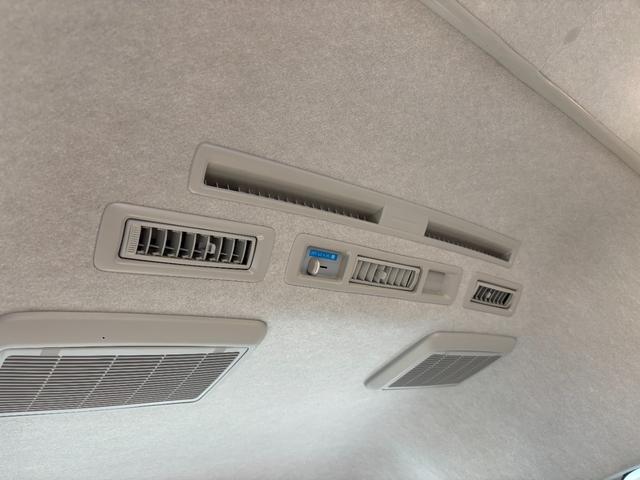 ハイエースバン 　８ナンバーキャンピング／新品ルーフエアコン／新品ソーラーパネル／新品ベッドキット／新品ヴィンテージ調シートカバー／６人乗り／アウトドアカスタム（46枚目）