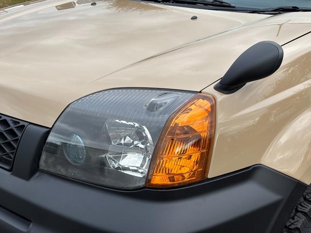 エクストレイル Ｓｔｔ　オールペイント／アウトドアカスタム／リフトアップ／ホイールタイヤセット／新品ヴィンテージ調シートカバー／新品ウッド調パネルセット／新品ウッドステアリング／ヘッドライトインナーブラック加工（8枚目）