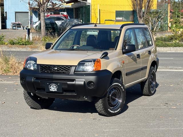 エクストレイル Ｓ　切り替え式４ＷＤ／オールペイント／アウトドアカスタム／新品リフトアップサス／新品ホイールタイヤセット／新品ヴィンテージ調シートカバー／新品パネル＆ハンドル／ヘッドライトインナーブラック加工（7枚目）