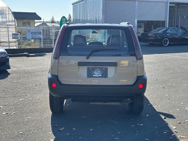 エクストレイル Ｓ　切り替え式４ＷＤ／オールペイント／アウトドアカスタム／新品リフトアップサス／新品ホイールタイヤセット／新品ヴィンテージ調シートカバー／新品パネル＆ハンドル／ヘッドライトインナーブラック加工（22枚目）