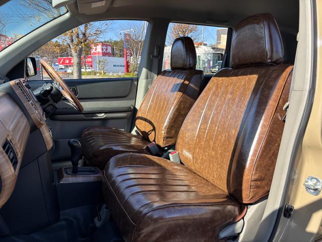 エクストレイル Ｓ　切り替え式４ＷＤ／オールペイント／アウトドアカスタム／新品リフトアップサス／新品ホイールタイヤセット／新品ヴィンテージ調シートカバー／新品パネル＆ハンドル／ヘッドライトインナーブラック加工（33枚目）