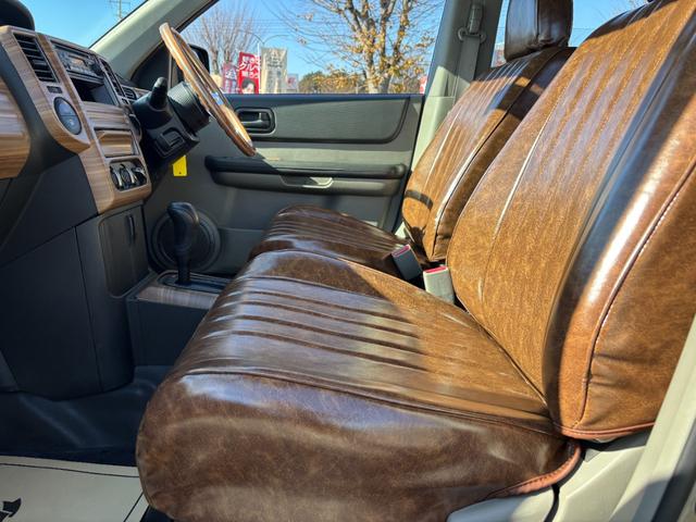 エクストレイル Ｓ　切り替え式４ＷＤ／オールペイント／アウトドアカスタム／新品リフトアップサス／新品ホイールタイヤセット／新品ヴィンテージ調シートカバー／新品パネル＆ハンドル／ヘッドライトインナーブラック加工（34枚目）