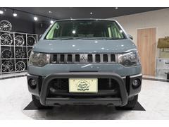 カスタムＳＵＶ、４ＷＤ専門店！スモーキーレインです！自社制作でノーマル車を仕入れ、傷やへこみを全て修理し、全塗装をしております！ご納車時は傷やへこみの無い状態でのご納車となります！ 2