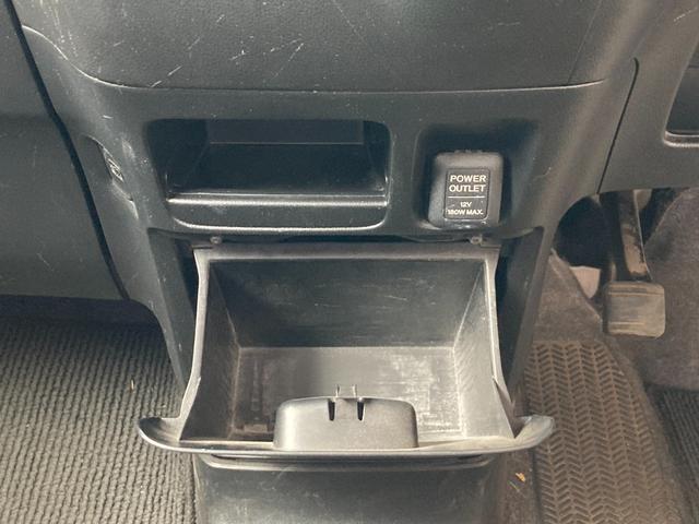 N-BOX G・ターボパッケージ 横滑り防止システム AUTOエアコン セキュリティアラーム ETC装備 Wエアバッグ パワーステアリング 衝突安全ボディ オートクルーズコントロール ベンチシート ABS DVD再生可 スマートキー(34枚目)