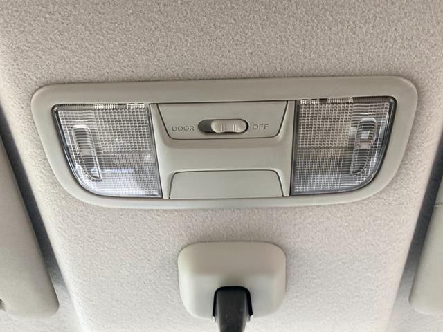 N-BOX G・ターボパッケージ 横滑り防止システム AUTOエアコン セキュリティアラーム ETC装備 Wエアバッグ パワーステアリング 衝突安全ボディ オートクルーズコントロール ベンチシート ABS DVD再生可 スマートキー(37枚目)