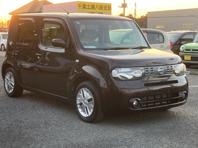 キューブ 15X Vセレクション ナビ スマートキー スペアキー有り アイドリングストップ セキュリティアラーム 衝突安全ボディ AUTOエアコン ABS パワーステアリング 運転席エアバッグ パワーウィンドゥ 運転席助手席エアバッグ(15枚目)