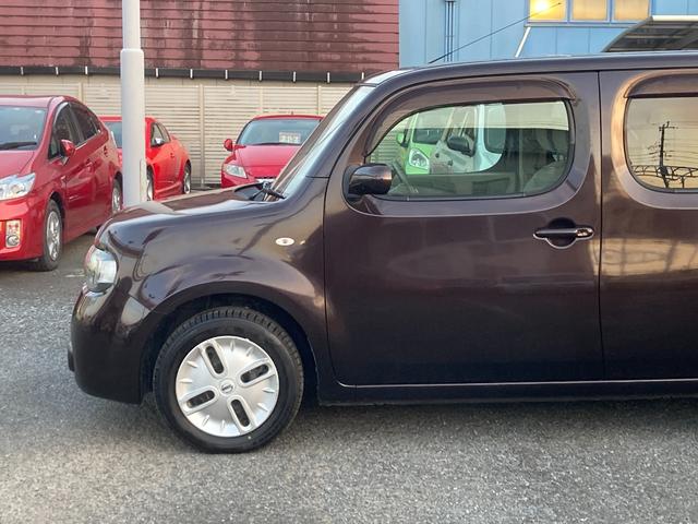 キューブ 15X Vセレクション ナビ スマートキー スペアキー有り アイドリングストップ セキュリティアラーム 衝突安全ボディ AUTOエアコン ABS パワーステアリング 運転席エアバッグ パワーウィンドゥ 運転席助手席エアバッグ(18枚目)