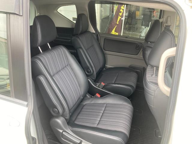 フリードハイブリッド ハイブリッド・Ｇホンダセンシング　ナビ　バックカメラ　ＥＴＣ　Ｂｌｕｅｔｏｏｔｈ接続　フルセグＴＶ　両側電動スライドドア　ＬＥＤヘッドライト　アクティブコーナリングライト　スマートキー　スペアキー有り　ドラレコ（11枚目）