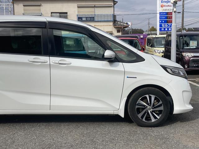 フリードハイブリッド ハイブリッド・Ｇホンダセンシング　ナビ　バックカメラ　ＥＴＣ　Ｂｌｕｅｔｏｏｔｈ接続　フルセグＴＶ　両側電動スライドドア　ＬＥＤヘッドライト　アクティブコーナリングライト　スマートキー　スペアキー有り　ドラレコ（20枚目）