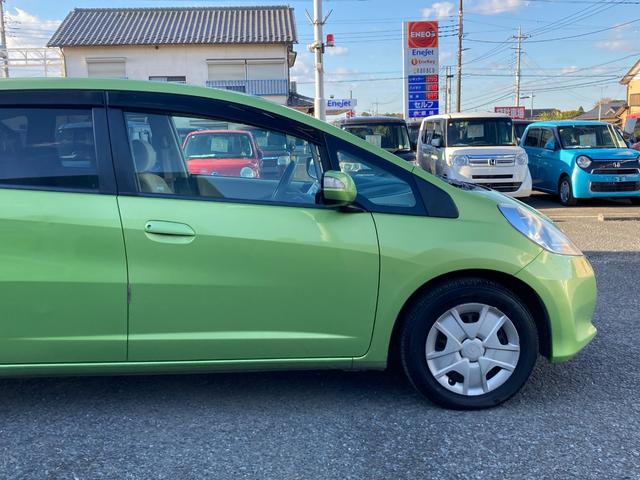 フィットハイブリッド ベースグレード　ＥＴＣ・ＡＵＸ・キーレスエントリー・ＣＤ再生（59枚目）