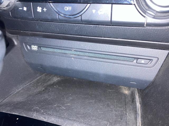 お好みは何色ですか？青　赤　ピンク　オレンジ　イエロー　紫　緑　ライムグリーン　パールホワイト　白黒　ブラック　ゴールド　グレー　シルバー　ちなみに赤い車を販売してはいけない時代があったそうです！