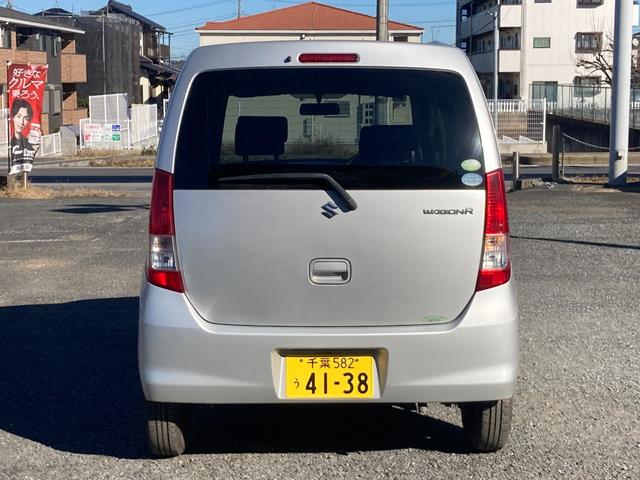 ワゴンＲ ＦＸ　タイミングチェーン　キーレスエントリー　ベンチシート　フルフラットシート　盗難防止装置（18枚目）