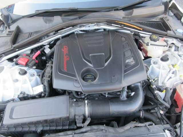 ジュリア ヴェローチェ ワンオーナー 禁煙車 ブラックレーザーシート 純正19インチアルミホイール 前後ドラレコ(28枚目)