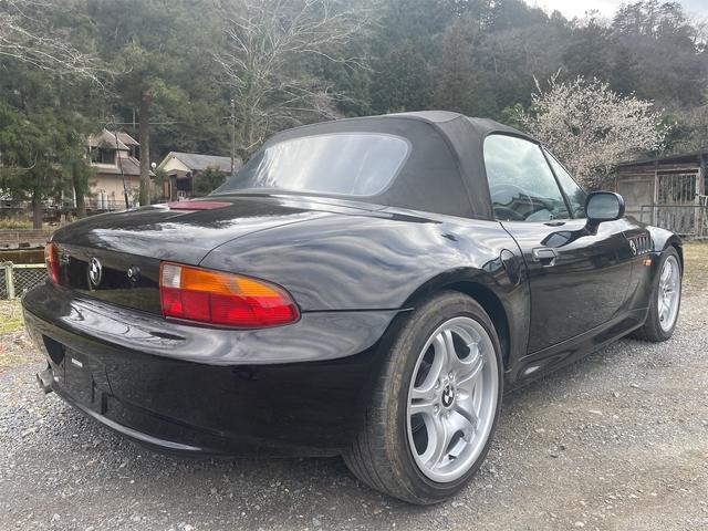 Ｚ３ロードスター ２．８　シルキーシックス２８００ｃｃＥ４６純正Ｍスポーツ１７インチＡＷ　ブリヂストン　実走行７８０００ｋｍ　革シート　パワーシート　修復歴なし（8枚目）