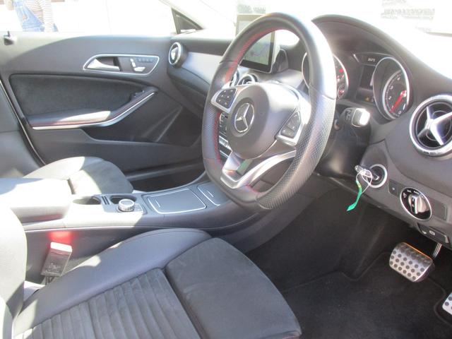 CLA180AMGスタイルSブレーク SR 純正ナビ 後期型(11枚目)