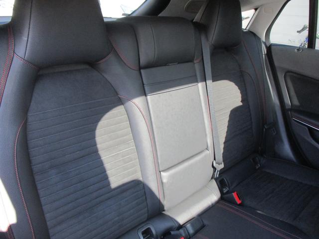 CLA180AMGスタイルSブレーク SR 純正ナビ 後期型(13枚目)