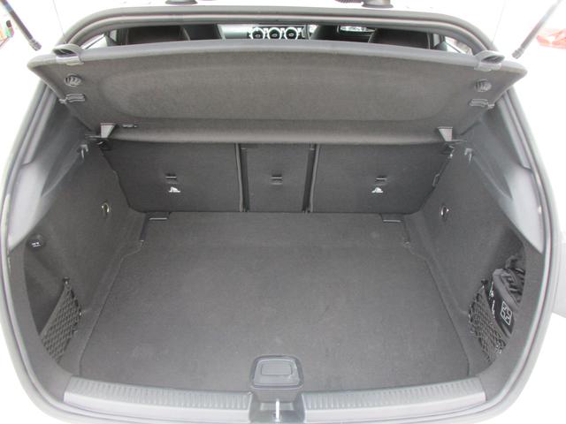 A180 AMG スタイル 純正ナビTV バックカメラ 現行(15枚目)