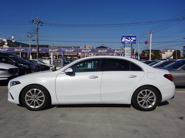 A250 4マチックセダン レザーエクスクルーシブパッケージ アドバンスドパック ナビパッケージ 4マチック4WD 本革シート サンルーフ 純正ナビフルセグTV 360度カメラ メモリー機能付きパワーシート(8枚目)