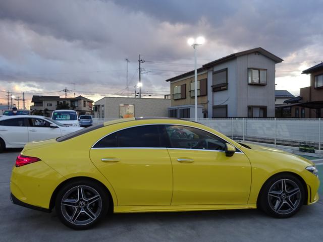 CLA200d AMGレザーエクスクルーシブパッケジ レーダーセーフティパック ナビゲーションパッケージ 純正ナビフルセグTV バックモニター 革シート スライディングサンルーフ キーフリー LEDヘッドライト ディーゼルターボ ディーラー車(12枚目)