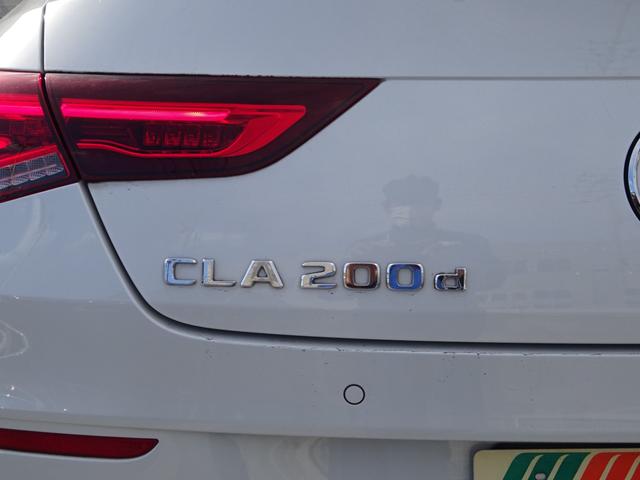 CLA200d AMGライン 発売型 ディーゼルターボ AMGレザーエクスクルーシブ アドバンスパック レーダーセーフティP 純正ナビフルセグTV 360度カメラ サンルーフ 本革シート パワーシート LEDヘッドライト ドラレコ(10枚目)
