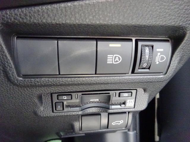 カローラクロス ハイブリッド　Ｚ　純正ナビ　フルセグＴＶ　パワーバックドア　アラウンドビューモニター　ＥＴＣ２．０　Ｂｌｕｅｔｏｏｔｈ　ＵＳＢ　アダプティブクルーズコントロール　レーンキープアシスト（24枚目）