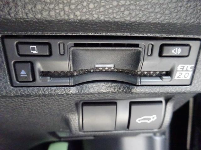 カローラクロス ハイブリッド　Ｚ　純正ナビ　フルセグＴＶ　パワーバックドア　アラウンドビューモニター　ＥＴＣ２．０　Ｂｌｕｅｔｏｏｔｈ　ＵＳＢ　アダプティブクルーズコントロール　レーンキープアシスト（25枚目）