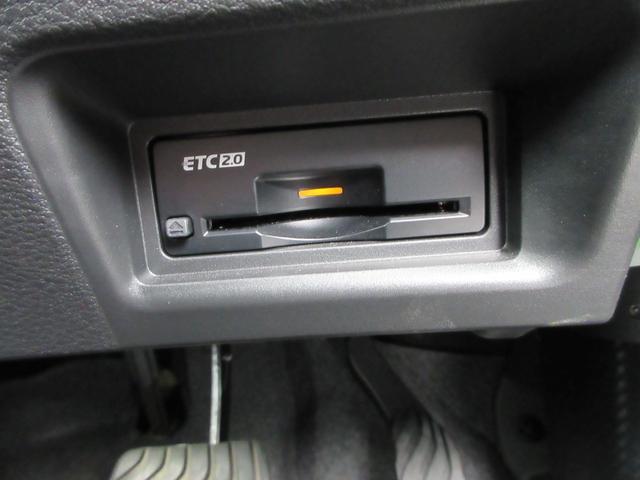 セレナ ｅ－パワー　ハイウェイスターＶ　オプションエアロ　プロパイロット　純正ナビ　フルセグＴＶ　全周囲カメラ　両側パワースライドドア　デジタルインナーミラー　ＥＴＣ　ＬＥＤヘッドライト　ＢＳＭ　置くだけ充電　インテリジェントキー（33枚目）