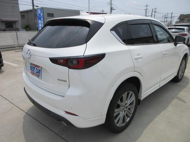 ＣＸ－５ ＸＤ　エクスクルーシブモード　後期モデル　本革シート　純正ナビ　フルセグＴＶ　全周囲カメラ　パワーバックドア　ＢＯＳＥサウンド　レーダークルコン　ドラレコ　ＥＴＣ　シートヒーター　パワーシート　ＬＥＤヘッドライト（17枚目）