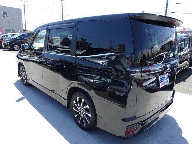 TOYOTA VOXY S-Z Best Japan Spec Recon Car for Import Malaysia