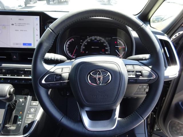 TOYOTA VOXY S-Z Best Japan Spec Recon Car for Import Malaysia