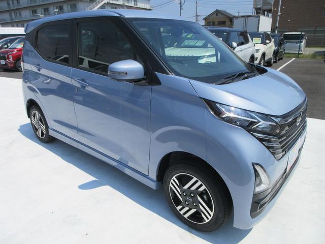 デイズ ハイウェイスター　Ｘ　４ＷＤ　発売モデル　純正ナビ　フルセグＴＶ　全周囲カメラ　シートヒーター　ステアリングヒーター　エマージェンシーブレーキ　ＬＥＤヘッドライト　純正１４インチＡＷ　インテリジェントキー（6枚目）