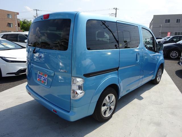 ｅ－ＮＶ２００ワゴン Ｇ　純正ナビ　バックカメラ　ドライブレコーダー　ＥＴＣ　ＣＤ　ＵＳＢ　シートヒーター　ハンドルヒーター　３列シート　急速充電口　充電コード　スマートキー　１１セグメント（13枚目）